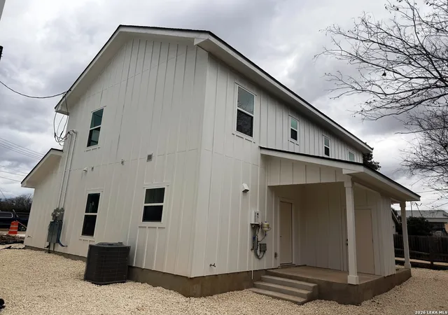 2nd image of 600a 10th, Bandera, TX 78003 | MLS# 1938615