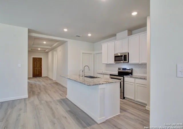Photo 3 of Sale Pending at 2502 White Daisy Hl, Converse, TX 78109 | MLS# 1938625 | Listing updated on 2026-02-12