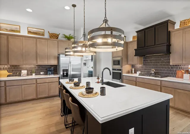 Photo 2 of Sale Pending at 206 Navarro, Boerne, TX 78006 | MLS# 1938662 | Listing updated on 2026-02-20