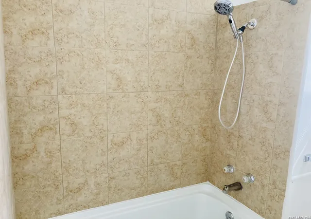 23rd image of 1108 Fresno, San Antonio, TX 78201 | MLS# 1938723