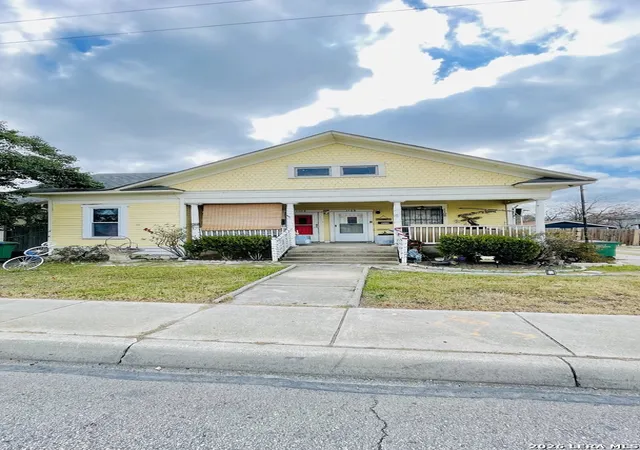 1st image of 1108 Fresno, San Antonio, TX 78201 | MLS# 1938723