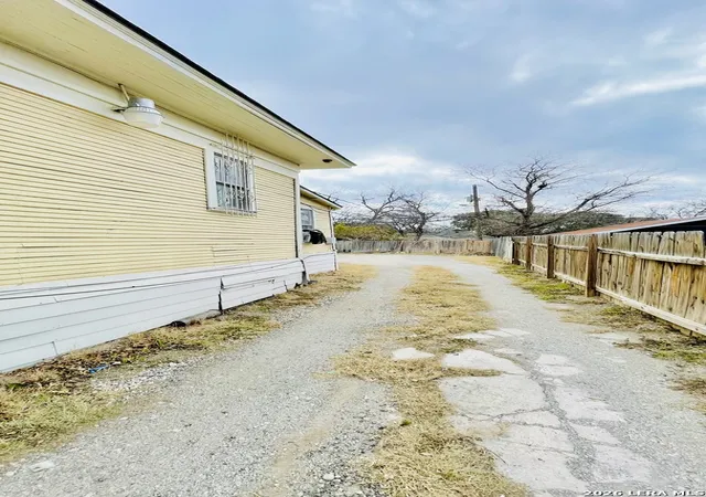 5th image of 1108 Fresno, San Antonio, TX 78201 | MLS# 1938723