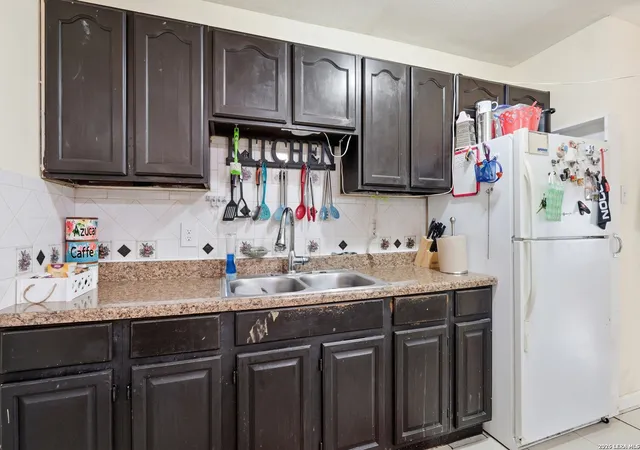 Homes for sale in San Antonio, TX | 8335 Swift Eagle Dr, San Antonio, TX 78242 | MLS# 1938777