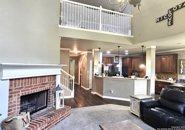 Photo 3 of Sale Pending at 2200 Oak Pl, Schertz, TX 78154 | MLS# 1938784 | Listing updated on 2026-02-14