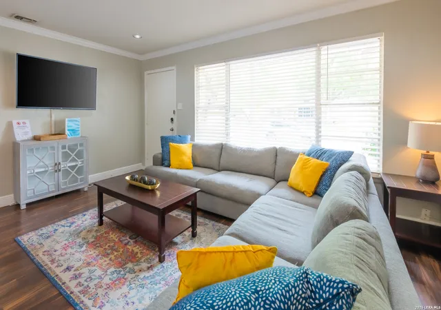 Photo 3 of Single family home for sale at 4415 Chedder, San Antonio, TX 78229 | MLS# 1938794 | Listing updated on 2026-02-14