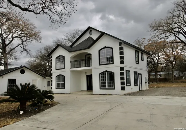 Photo 3 of Sale Pending at 23239 Skila, Elmendorf, TX 78112 | MLS# 1938806 | Listing updated on 2026-08-10