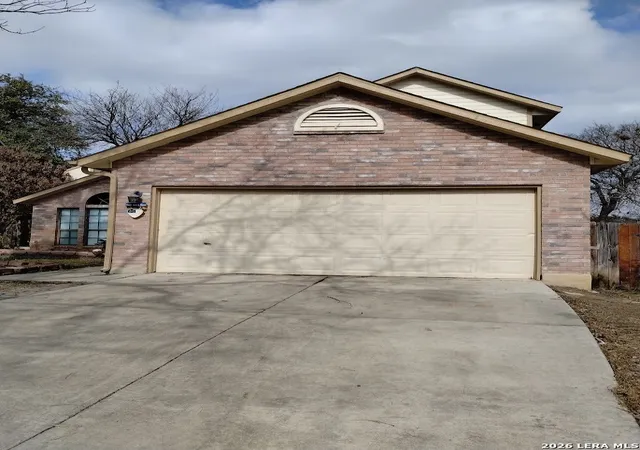 2nd image of 10158 Sandyglen, San Antonio, TX 78240 | MLS# 1938823