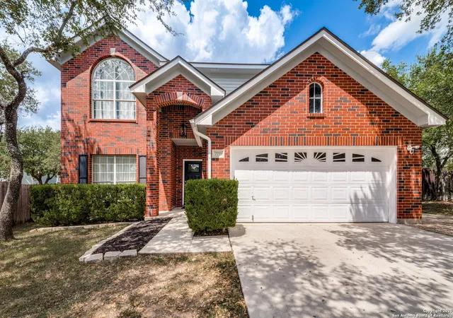 Photo 1 of Sale Pending at 7711 Southerland, San Antonio, TX 78250 | MLS# 1938836 | Listing updated on 2026-05-19