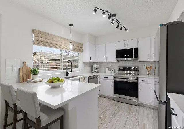 4th image of 8802 Timber Cross, San Antonio, TX 78250 | MLS# 1938854