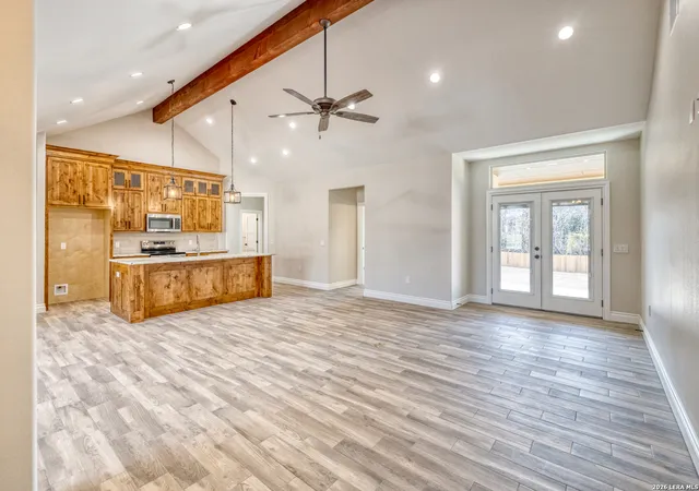 4th image of 239 Country Club Ln, Uvalde, TX 78801 | MLS# 1938927