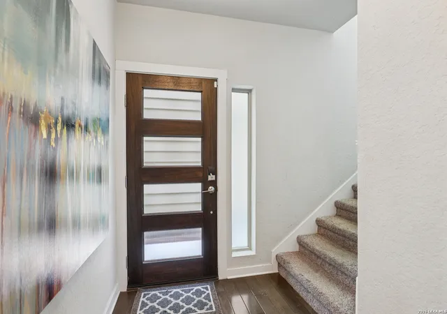 5th image of 2009 Mccullough, San Antonio, TX 78212 | MLS# 1938929