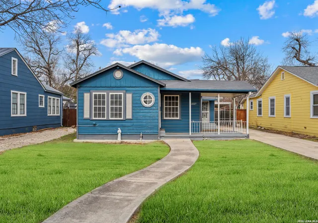 1st image of 2227 W Magnolia Ave, San Antonio, TX 78201 | MLS# 1938951