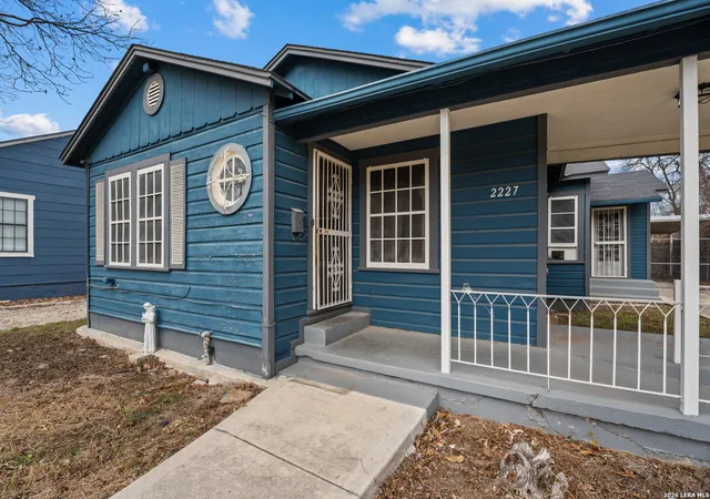 5th image of 2227 W Magnolia Ave, San Antonio, TX 78201 | MLS# 1938951