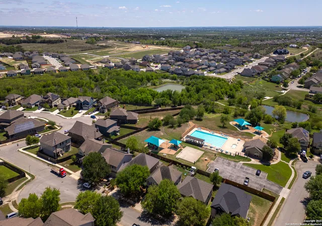 4th image of 417 Saddle Gln, Cibolo, TX 78108 | MLS# 1938977