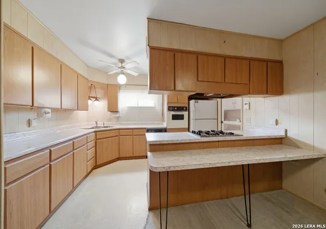 Photo 2 of Sale Pending at 4220 Eulalee, San Antonio, TX 78220 | MLS# 1938983 | Listing updated on 2026-02-17