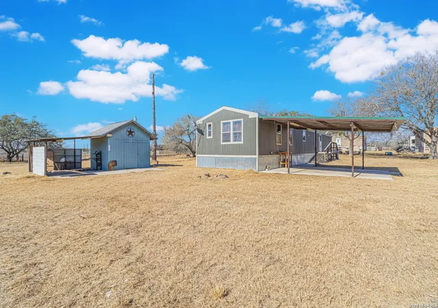 Photo 3 of Sale Pending at 18065 County Rd 163, Elmendorf, TX 78112 | MLS# 1938993 | Listing updated on 2026-08-19