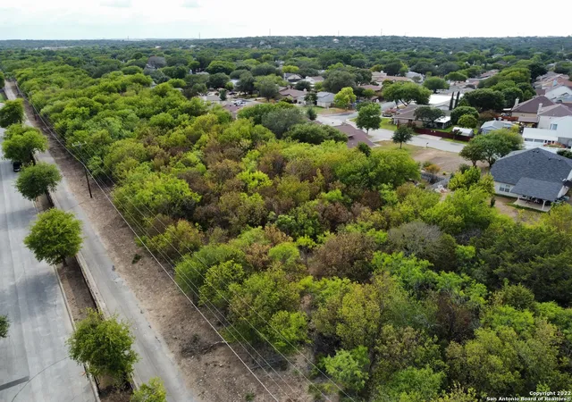 2nd image of 7915 Krueger Moore, San Antonio, TX 78250 | MLS# 1939083