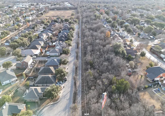 5th image of 7915 Krueger Moore, San Antonio, TX 78250 | MLS# 1939083