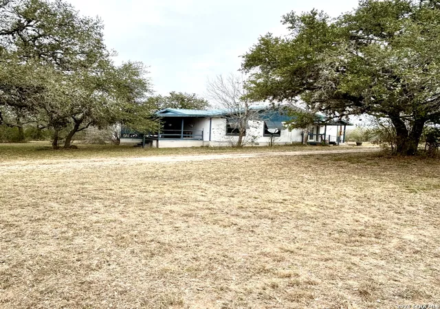 5th image of 6332 Wildcat, Beeville, TX 78102 | MLS# 1939114