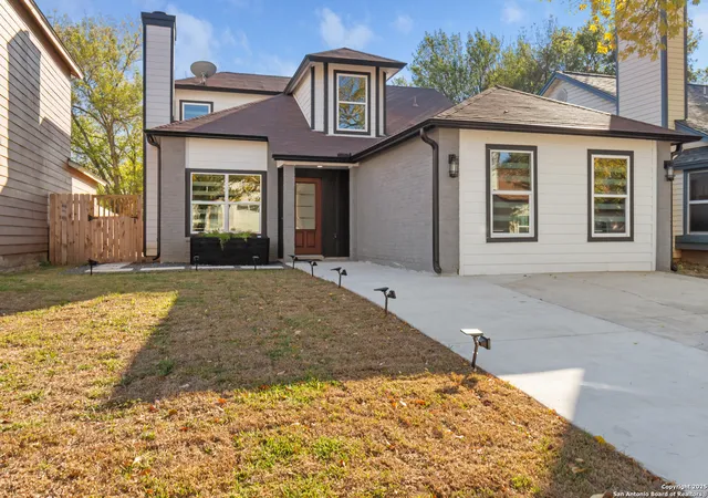 Photo 2 of Sale Pending at 9346 Valley Hedge, San Antonio, TX 78250 | MLS# 1939160 | Listing updated on 2026-03-06