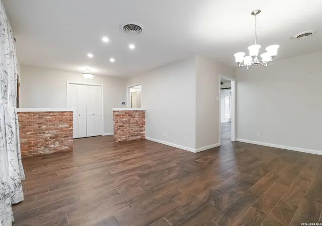 4th image of 706 Susie Ct, San Antonio, TX 78216 | MLS# 1939165