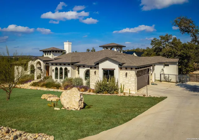 Photo 3 of Sale Pending at 1416 Stahlman, New Braunfels, TX 78132 | MLS# 1939172 | Listing updated on 2026-05-17