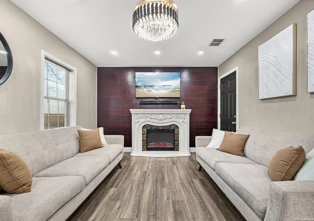 Photo 3 of Single family home for sale at 126 Lincolnshire, San Antonio, TX 78220 | MLS# 1939186 | Listing updated on 2026-03-06