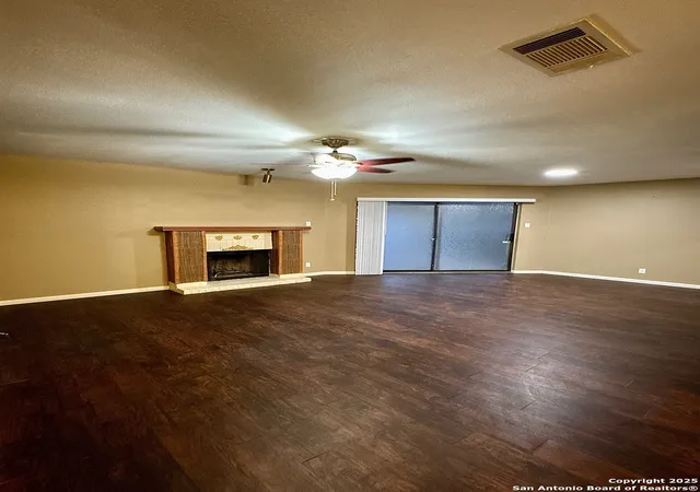 1st image of 11520 Huebner #205, San Antonio, TX 78230 | MLS# 1939198