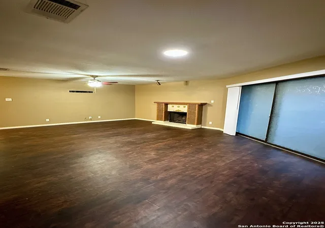 2nd image of 11520 Huebner #205, San Antonio, TX 78230 | MLS# 1939198