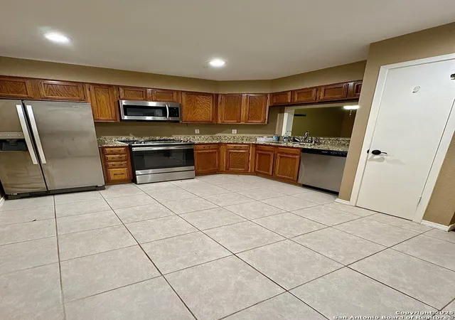 3rd image of 11520 Huebner #205, San Antonio, TX 78230 | MLS# 1939198