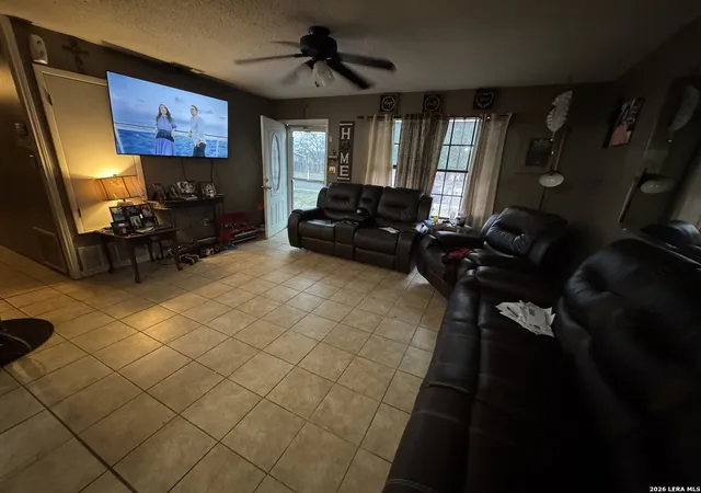 Photo 3 of Single family home for sale at 2815 Hollyhill Dr, San Antonio, TX 78222 | MLS# 1939231 | Listing updated on 2026-02-16