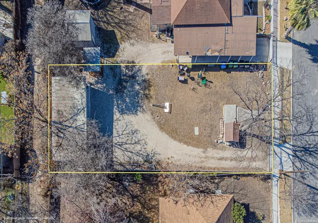Photo 1 of Land for sale at 1514 W Travis St, San Antonio, TX 78207 | MLS# 1939243 | Listing updated on 2026-04-07
