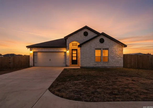 Homes for sale in Lytle, TX | 132 Medium Meadow, Lytle, TX 78052 | MLS# 1939251