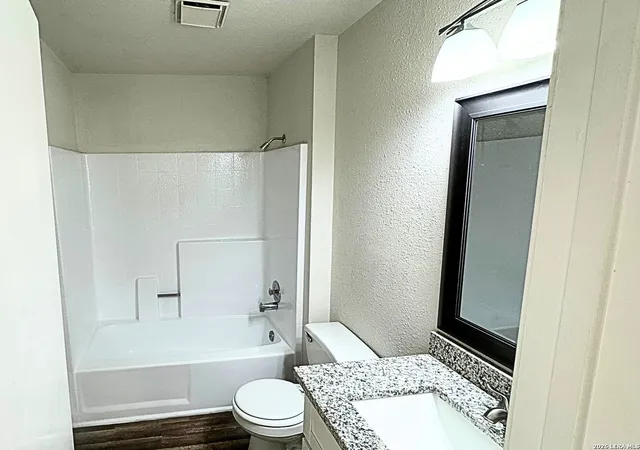 Photo 3 of Single family home for sale at 3329 Country, Cibolo, TX 78108 | MLS# 1939363 | Listing updated on 2026-02-10
