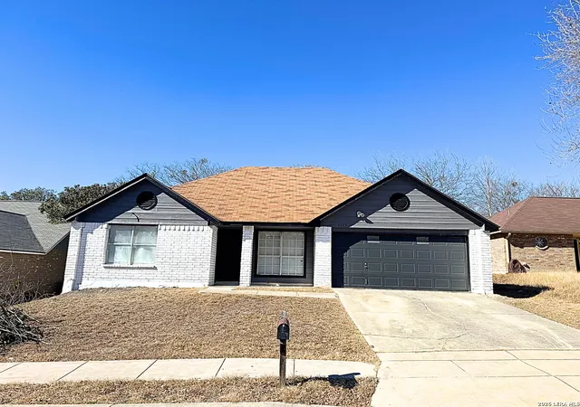 Photo 1 of Single family home for sale at 3329 Country, Cibolo, TX 78108 | MLS# 1939363 | Listing updated on 2026-02-10