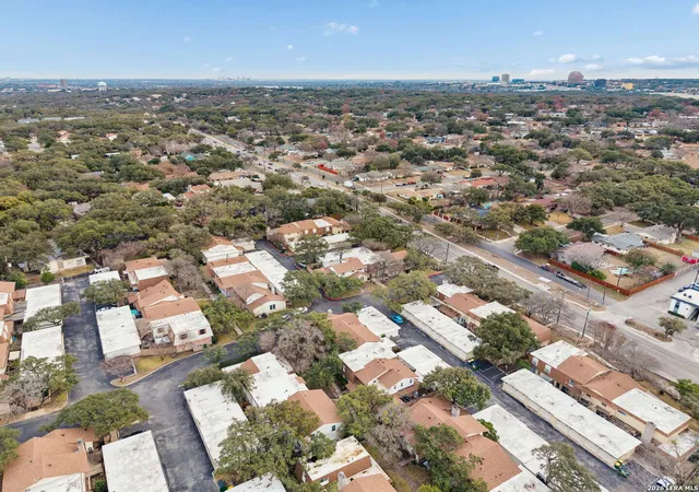 2nd image of 6106 Vance Jackson, San Antonio, TX 78230