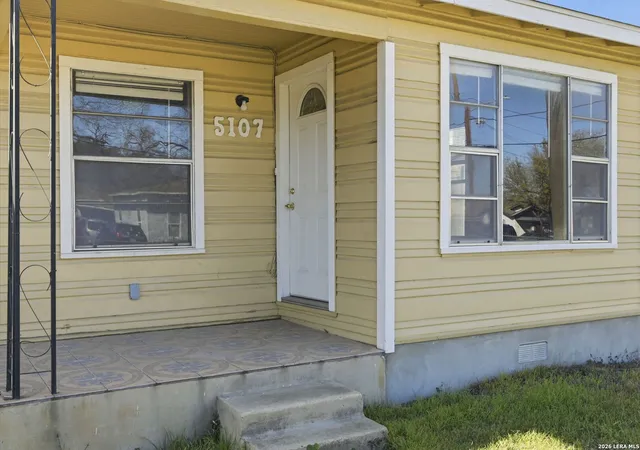 Photo 3 of Single family home for sale at 5107 Cien, San Antonio, TX 78214 | MLS# 1939432 | Listing updated on 2026-02-16