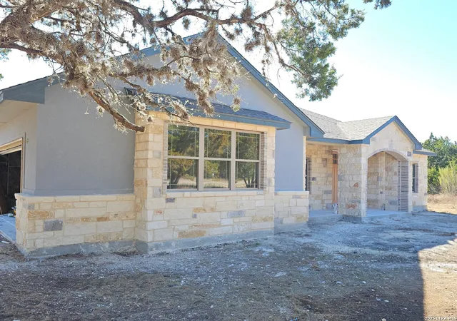 2nd image of 490 North Star, Bandera, TX 78003 | MLS# 1939458