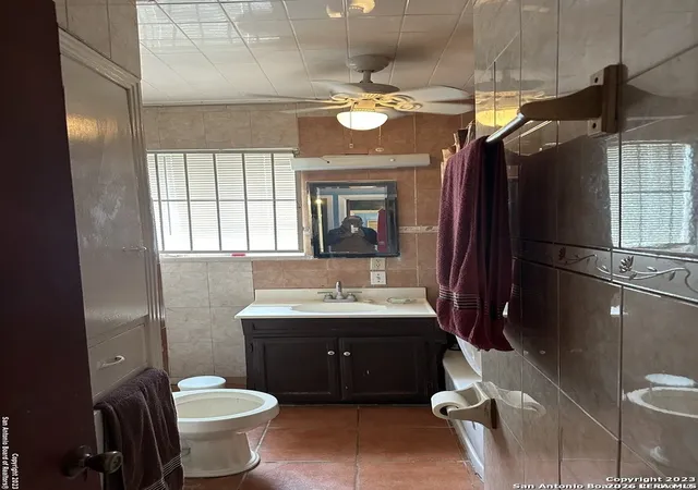 5th image of 3903 Houston, San Antonio, TX 78207 | MLS# 1939479