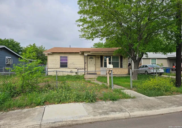 Photo 1 of Single family home for sale at 911 Topaz, San Antonio, TX 78228 | MLS# 1939523 | Listing updated on 2026-02-17