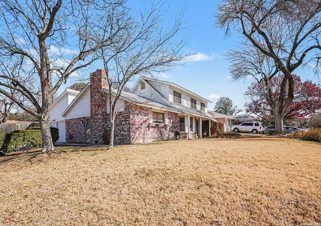 Photo 2 of Sale Pending at 207 Coronet, San Antonio, TX 78216 | MLS# 1939534 | Listing updated on 2026-08-06