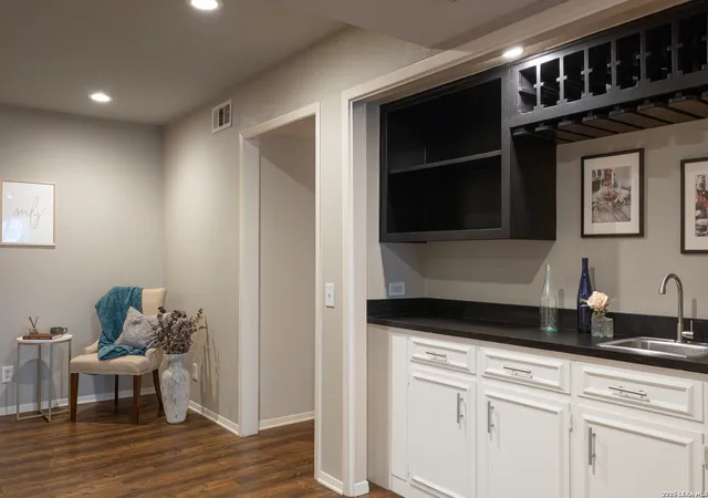 3rd image of 7500 Callaghan Rd #236, San Antonio, TX 78229 | MLS# 1939567