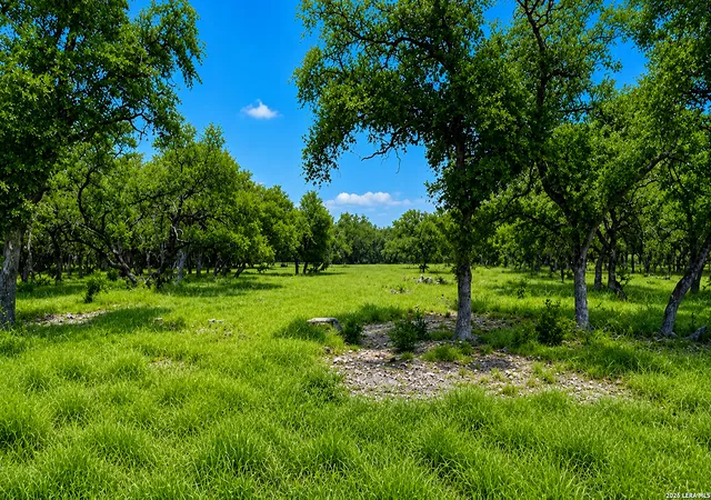 2nd image of 30 Clearwater Canyon, Bandera, TX 78003 | MLS# 1939611