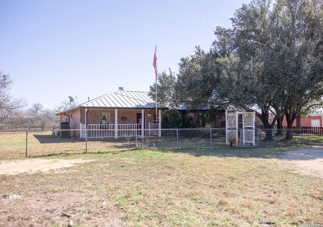 Homes for sale in St. Hedwig, TX | 3190 Pittman Rd, St. Hedwig, TX 78152 | MLS# 1939687