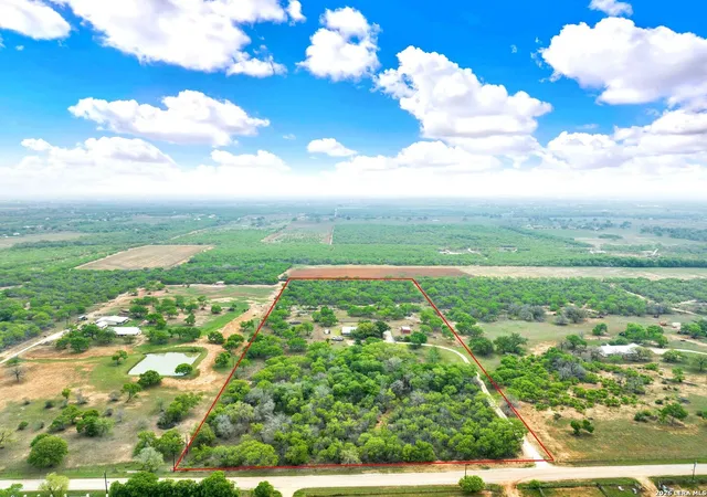 Homes for sale in St. Hedwig, TX | 3190 Pittman Rd, St. Hedwig, TX 78152 | MLS# 1939687