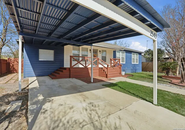 Homes for sale in San Antonio, TX | 2543 W Mulberry, San Antonio, TX 78228 | MLS# 1939691