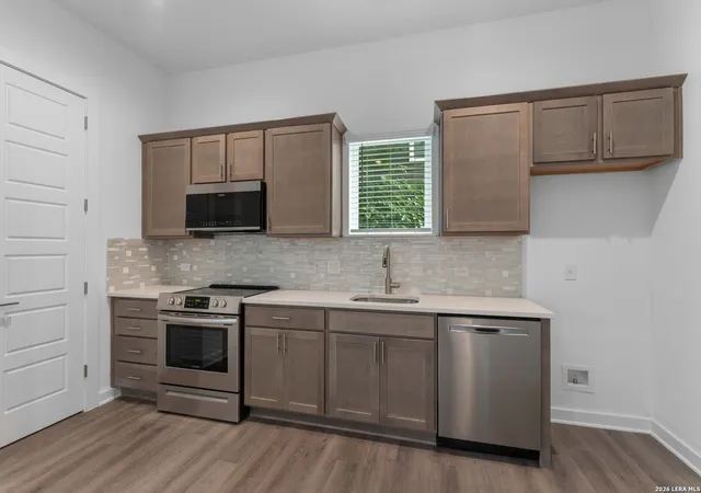 Photo 3 of Multi family home for sale at 323/319 Howard St, San Antonio, TX 78212 | MLS# 1939713 | Listing updated on 2026-03-03