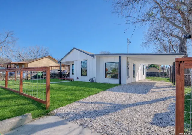 Photo 1 of Sale Pending at 3206 La Rosa, San Antonio, TX 78211 | MLS# 1939714 | Listing updated on 2026-04-13