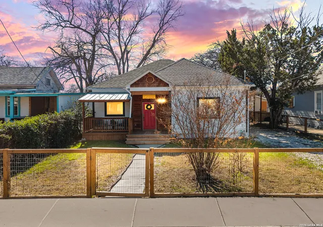 Homes for sale in San Antonio, TX | 318 Belmont, San Antonio, TX 78202 | MLS# 1939716