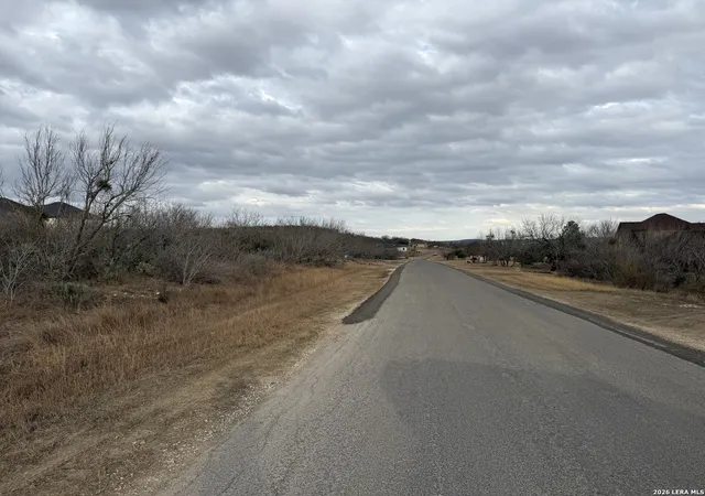 3rd image of 377 County Road 367, Hondo, TX 78861 | MLS# 1939732